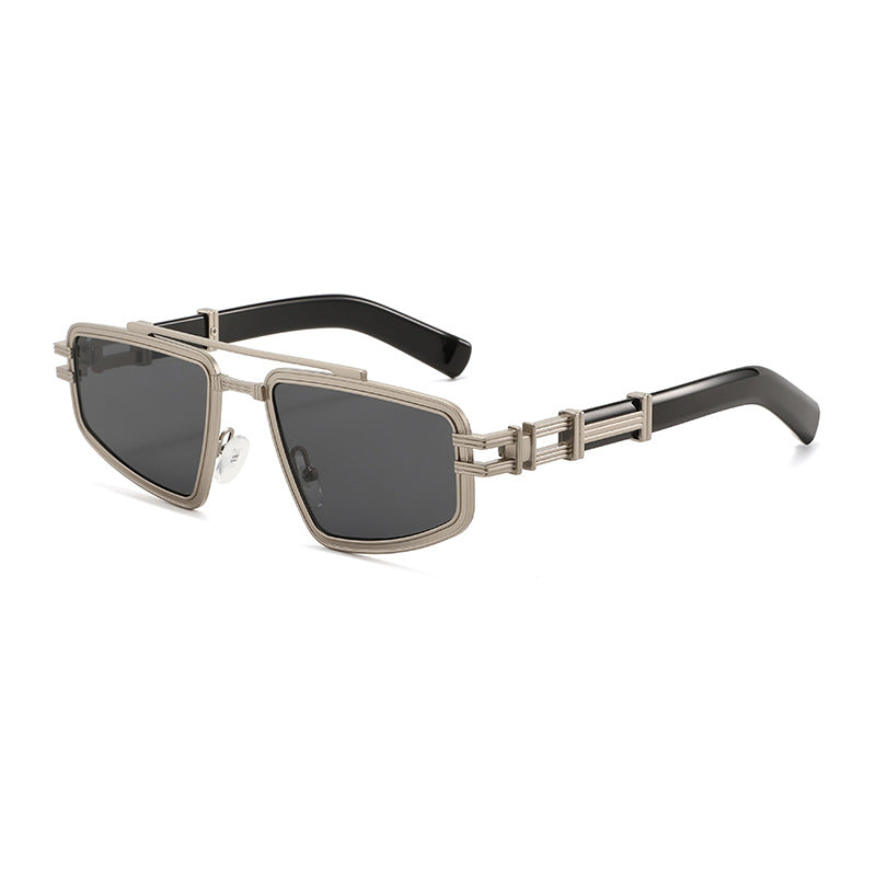 Dame Designer-solbrille med filigran metallramme og polariserte glass Luvikno