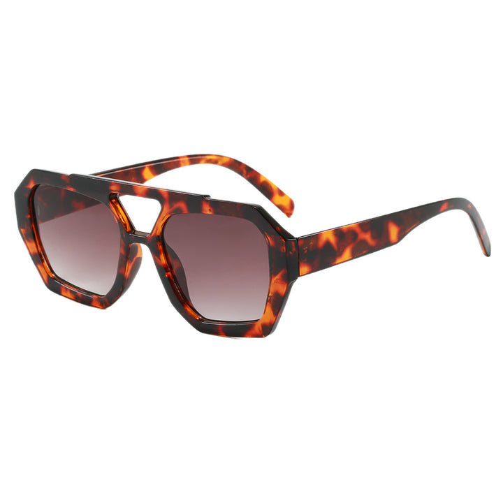 Dame geometrisk solbrille i ekstravagant design Luvikno