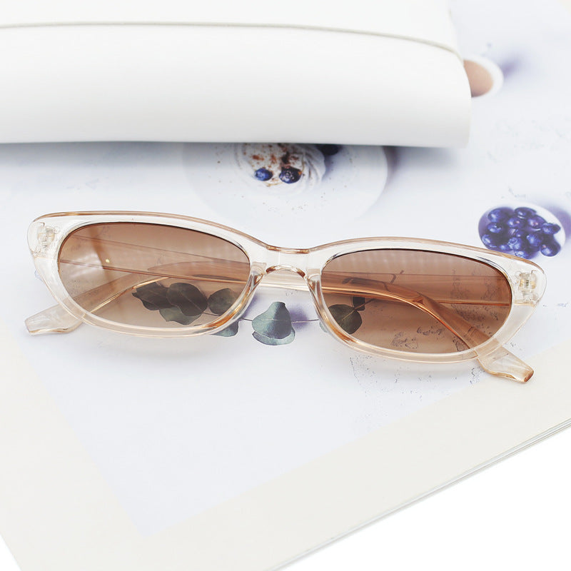 Dame Cat-Eye solbriller med eksklusiv design Luvikno