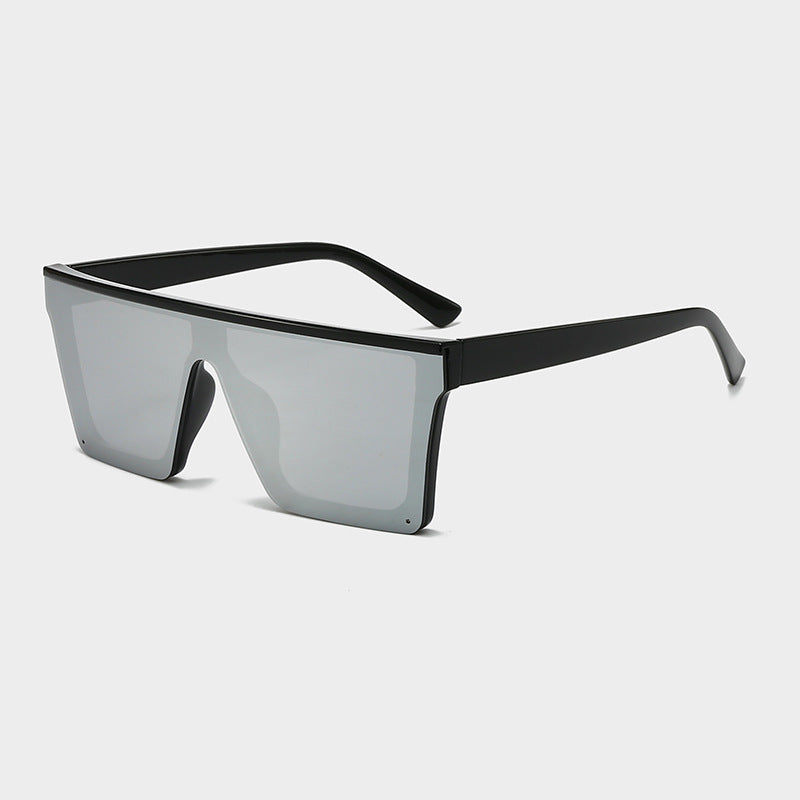 Dame oversized solbriller i futuristisk design Luvikno