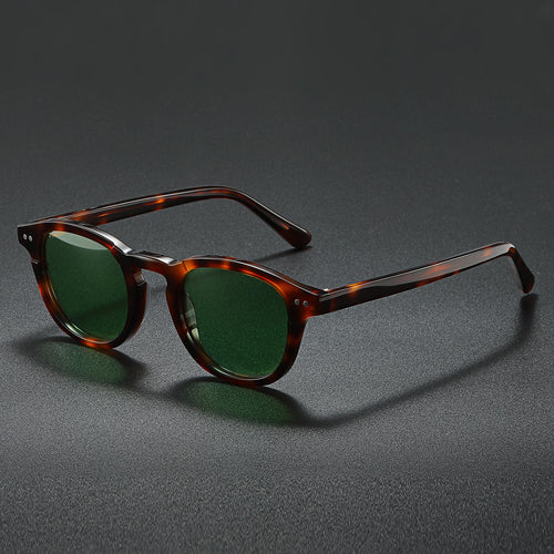 Dame moteriktig solbrille i moderne skilpadde-design Luvikno