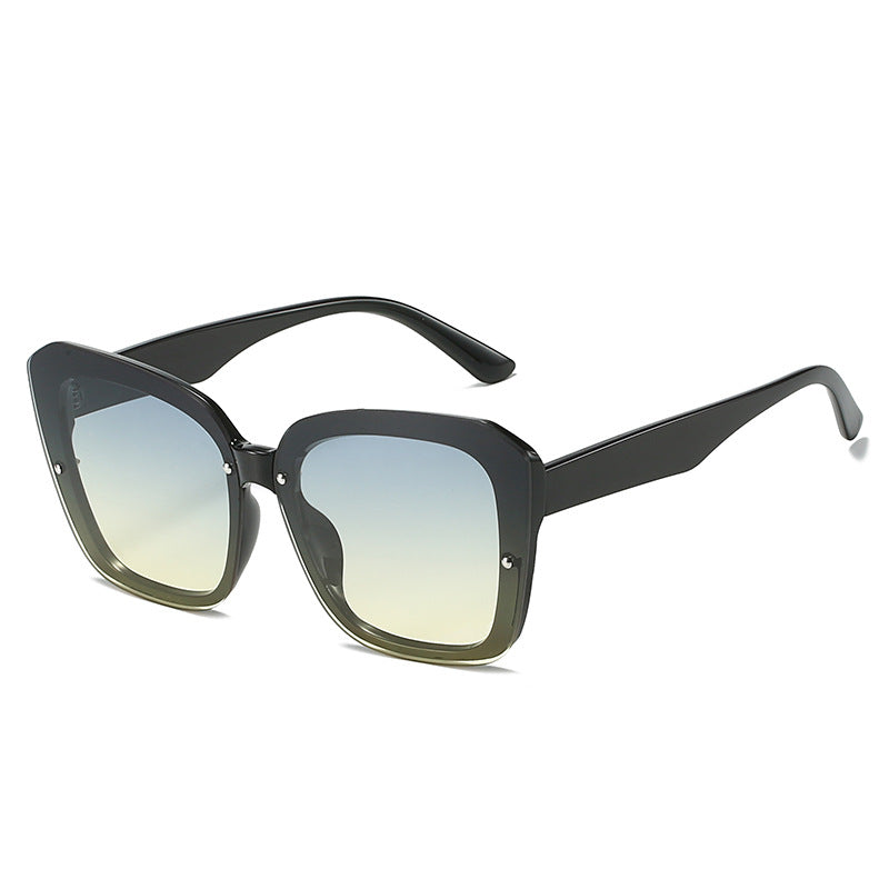 Damer oversized kvadratisk solbrille med sofistikert ramme Luvikno