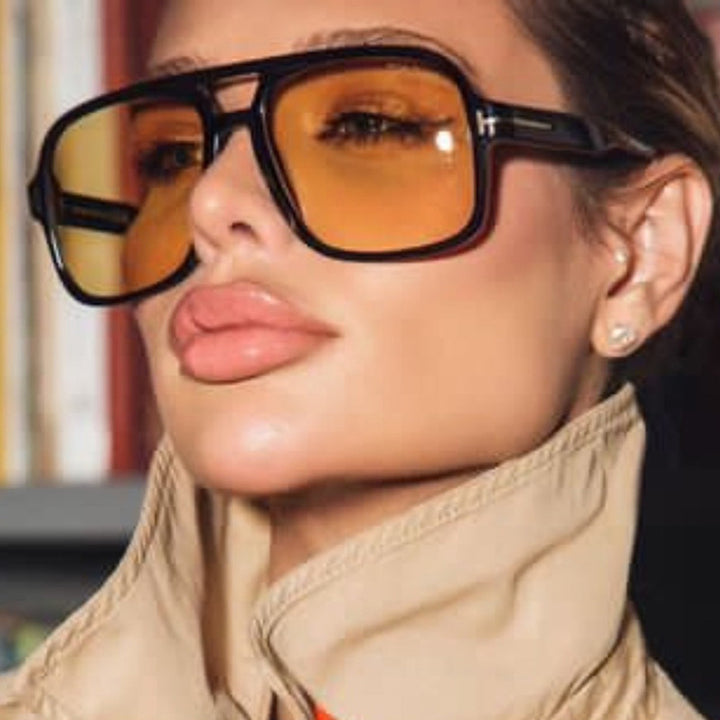 Dame solbrille i markant, kantet design med UV-beskyttelse Luvikno