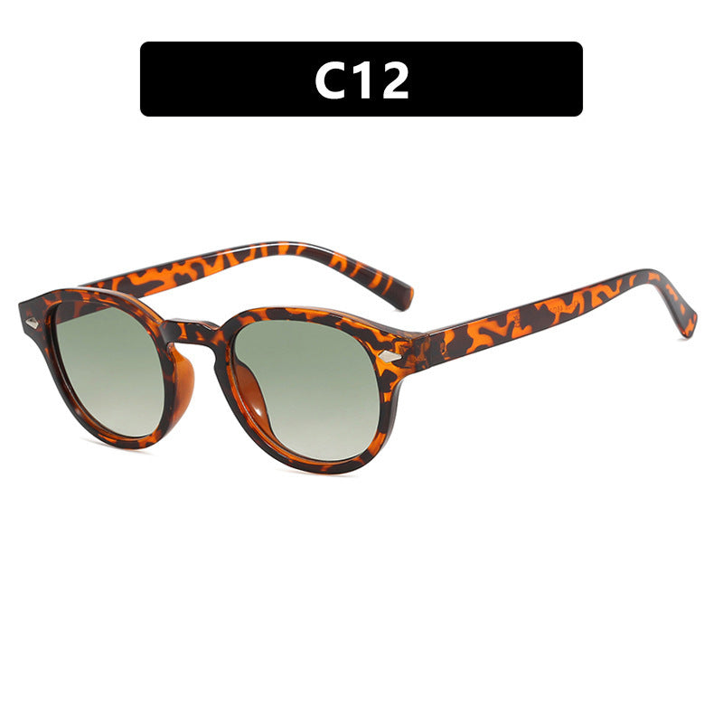 Dame moteriktig solbrille i elegant stil Luvikno