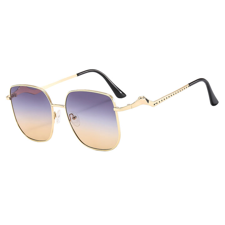 Dame firkantet designer solbrille med dekorative aksenter Luvikno