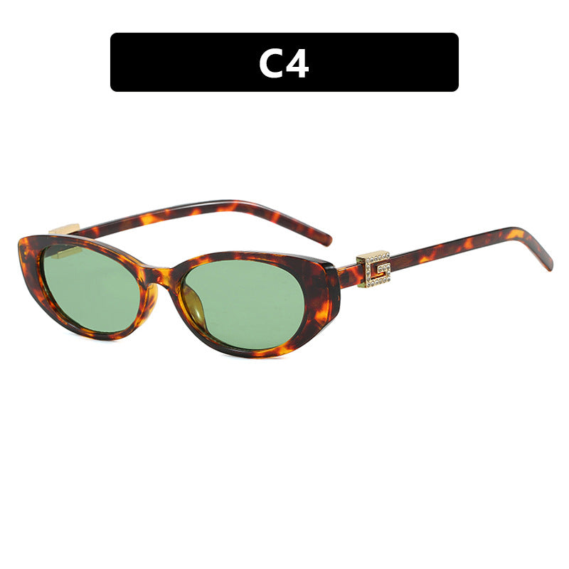 Damer cat-eye solbrille med elegant metallramme og beskyttende UV-filter Luvikno