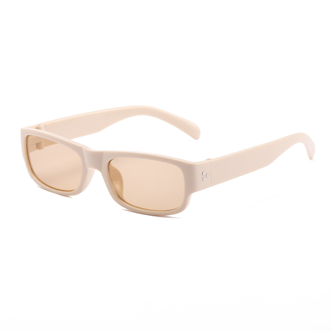 Dame elegant solbrille med moderne ramme Luvikno