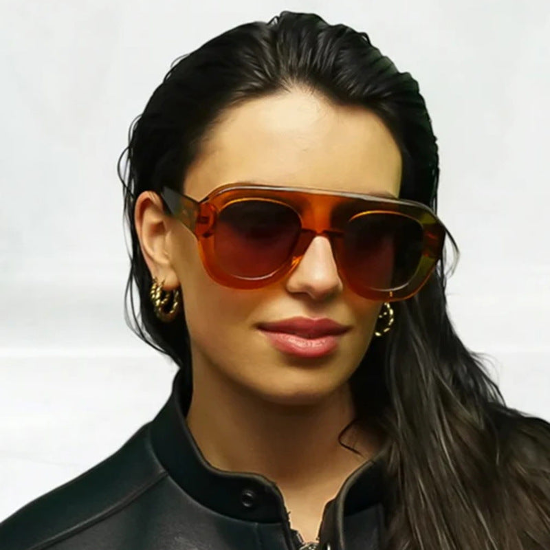 Damer oversized solbrille med moderne design og UV-beskyttelse Luvikno