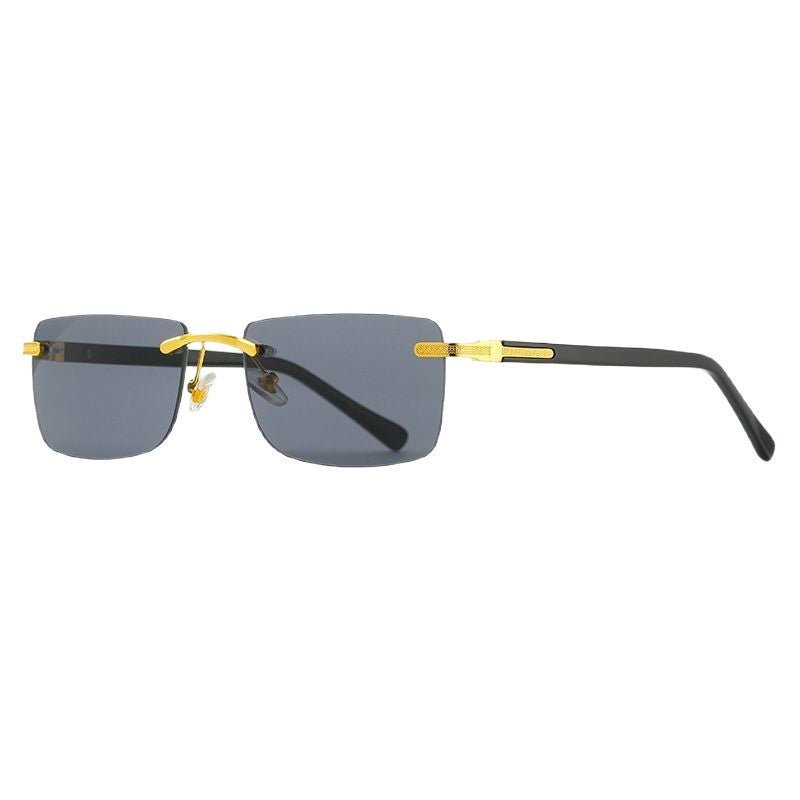 Dame moteriktig solbrille med stilren, firkantet ramme og elegante metallkanter Luvikno