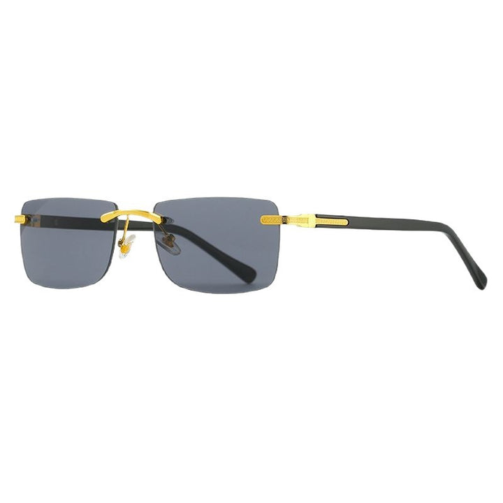 Dame moteriktig solbrille med stilren, firkantet ramme og elegante metallkanter Luvikno