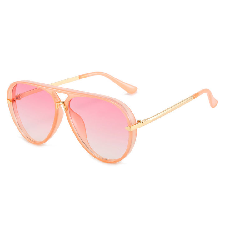 Dame pilot-solbrille med moderne metallramme og UV-beskyttelse Luvikno