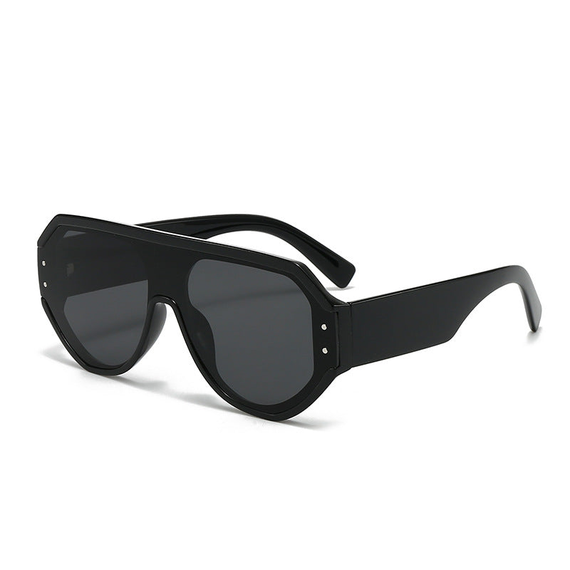Dame fashionable oversized solbriller med bred ramme Luvikno