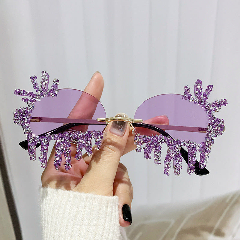 Dame Ekstravagant solbrille med glitrende strassdekorasjoner Luvikno