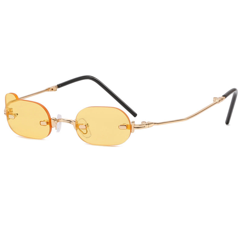 Damer eksklusiv modisk solbrille med glinsende metallramme Luvikno