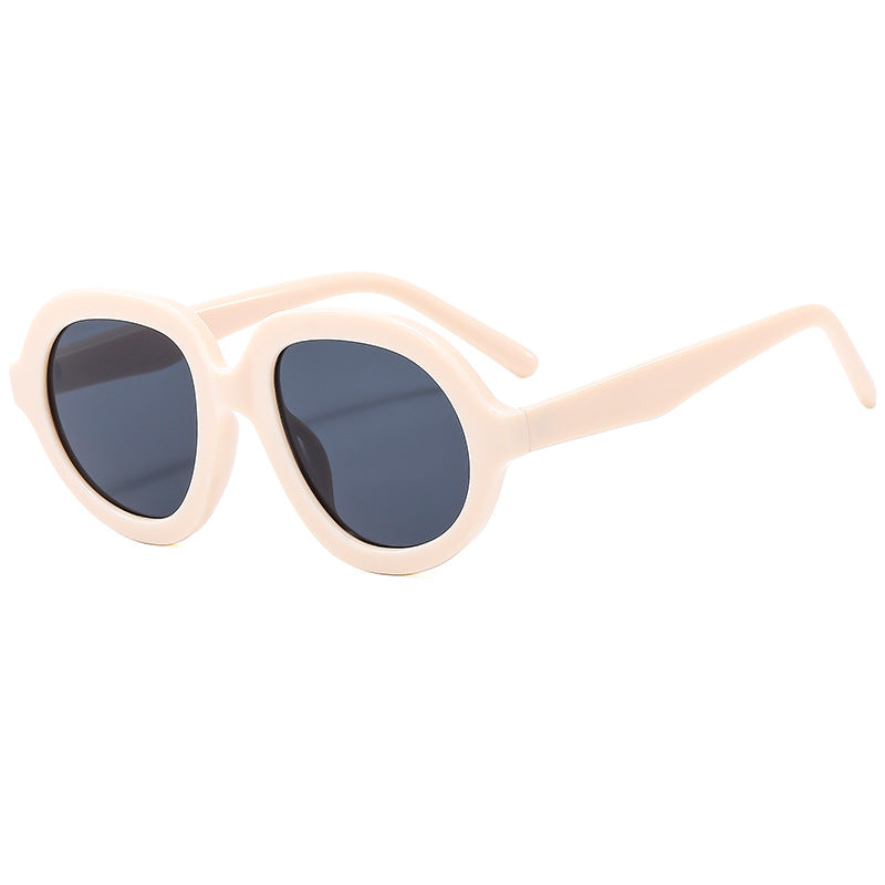 Dame trendy solbriller med bred, oval ramme Luvikno