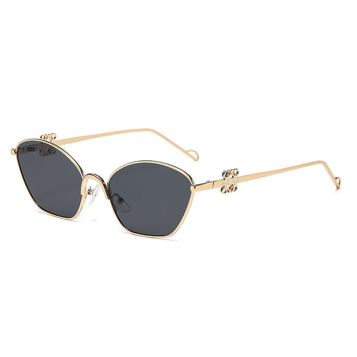 Dame moter Cat-Eye solbriller med filigran metallramme Luvikno