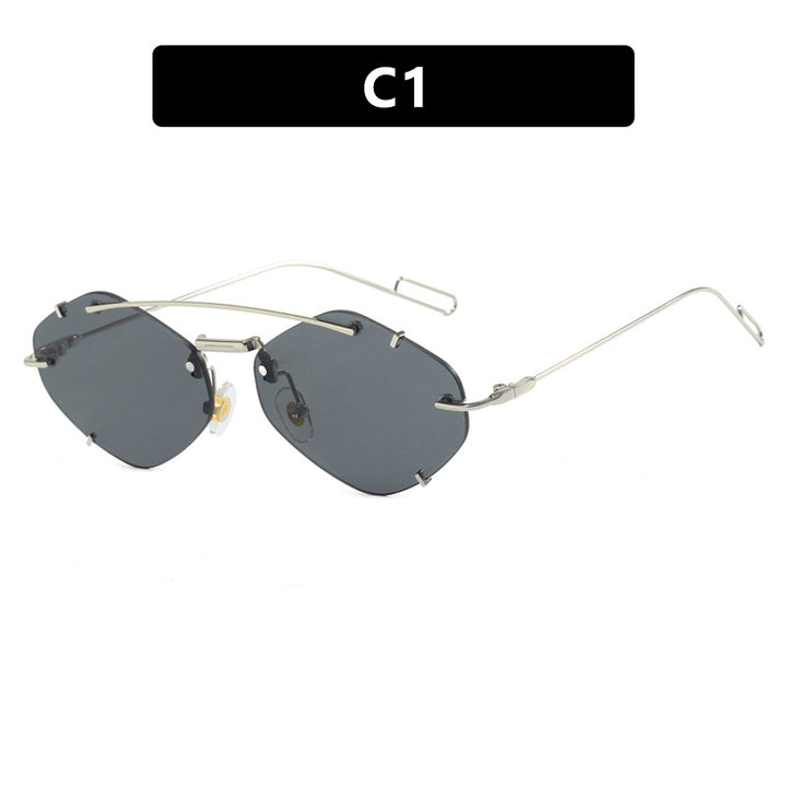 Dame geometrisk solbrille med ultralett metallramme Luvikno