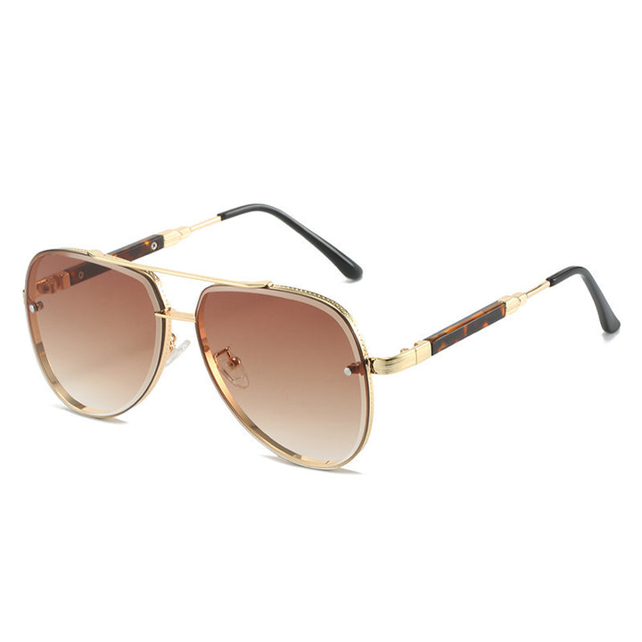 Dame Aviator solbriller med stilfull gradientbeskyttelse Luvikno