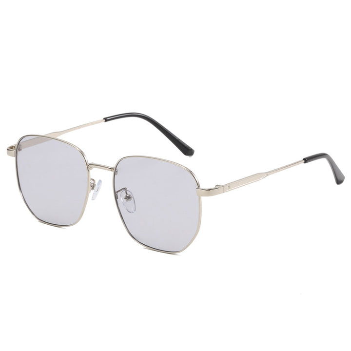 Dame moteriktig firkantet brille med lett metallramme Luvikno