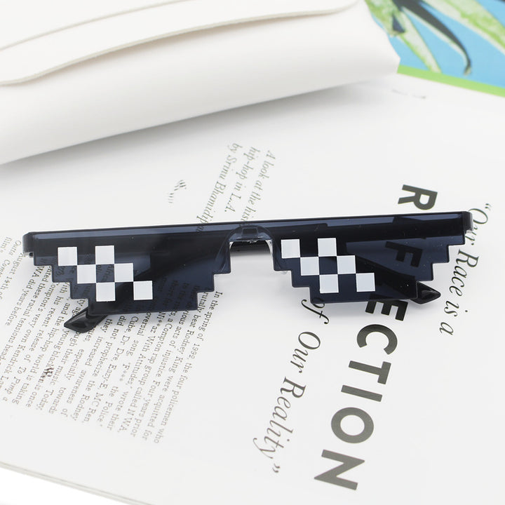 Dame kreativ solbrille i moderne stilelement Luvikno