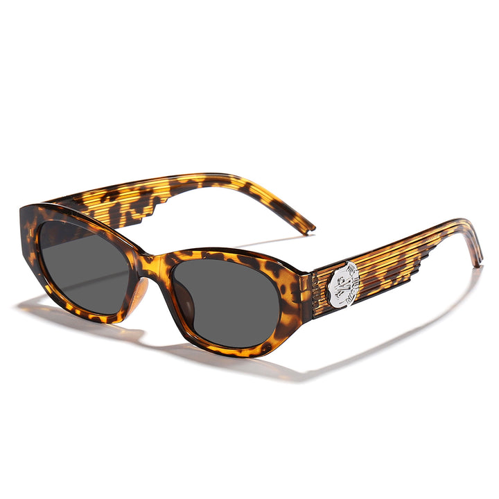 Dame Designer-solbrille i elegant transparent design Luvikno