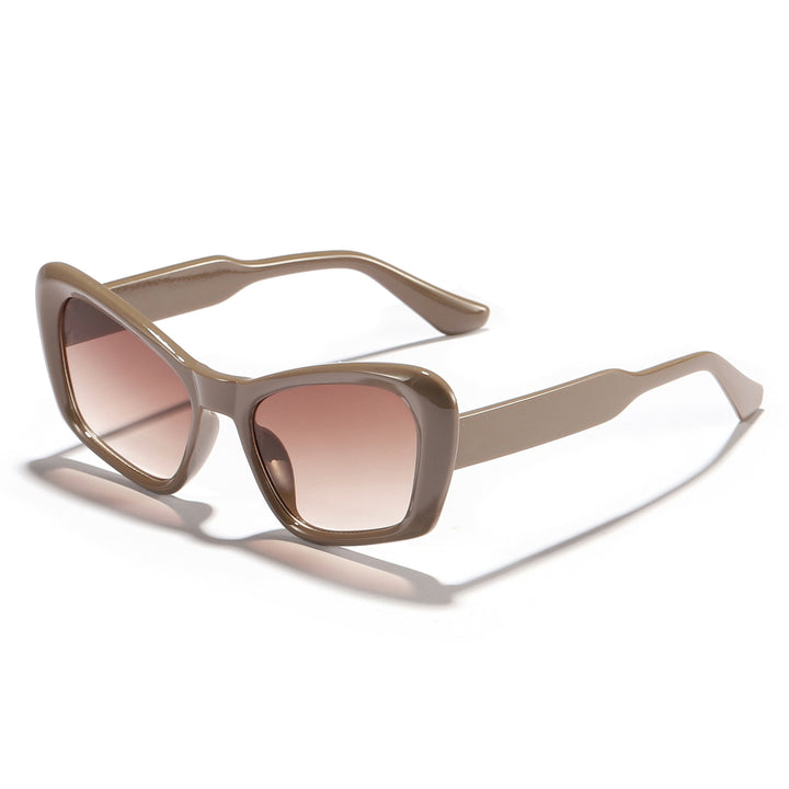 Dame designer solbrille i den gjenkjennelige retro-stilen Luvikno
