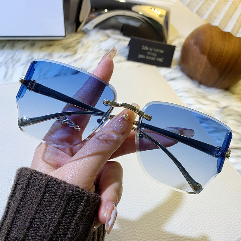 Dame eksklusiv geometrisk solbrille Luvikno