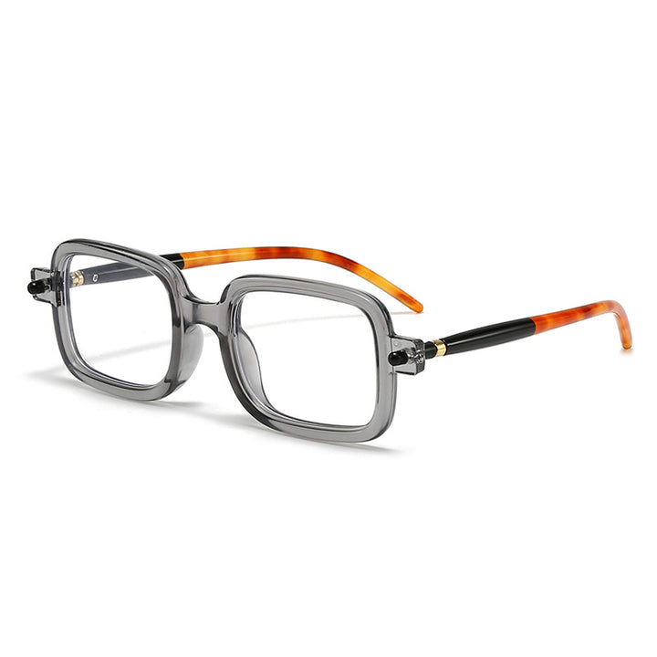 Dame moteriktig kvadratisk brille med stilige detaljer Luvikno