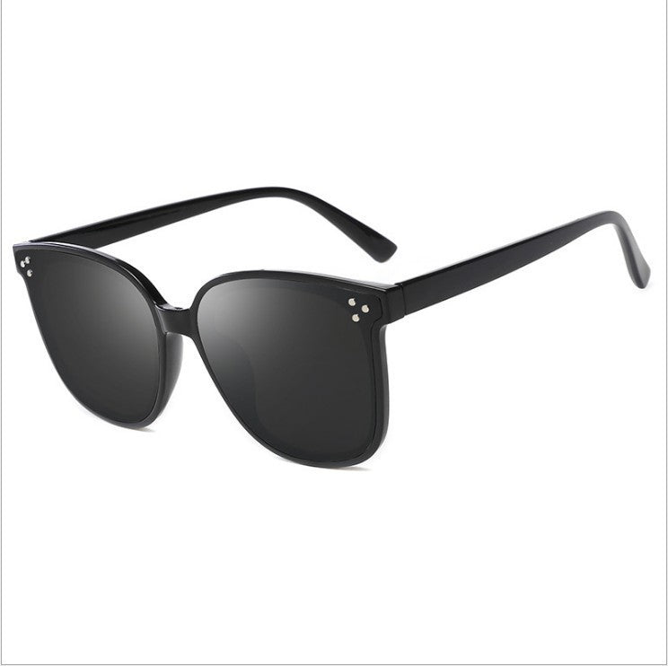 Dame Mote Solbriller i Cat-Eye Stil Luvikno