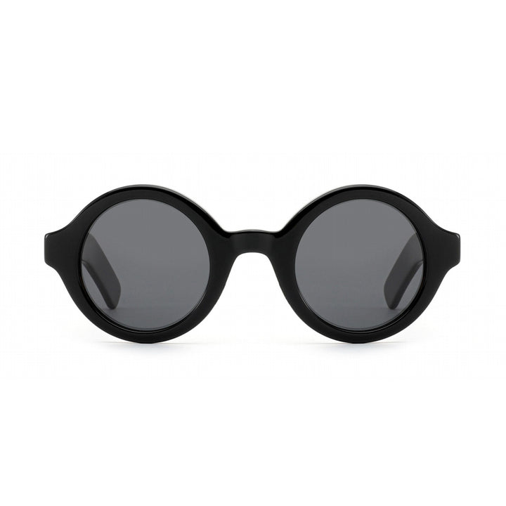 Dame solbrille i moderne retro-stil med høy kvalitet design og UV-beskyttelse Luvikno