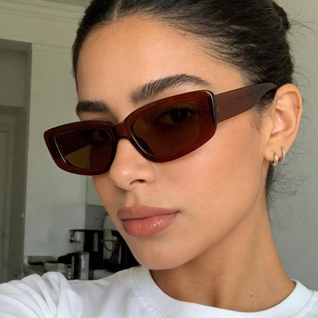 Damer moteriktig Cat-Eye solbrille med bred plastikkramme og UV-beskyttelse Luvikno