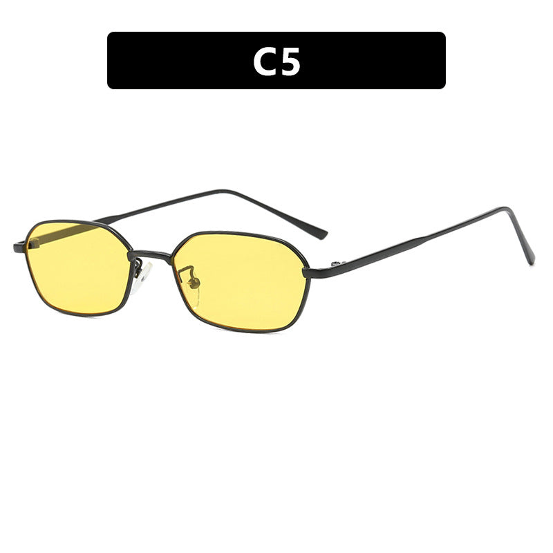 Dame geometrisk solbrille i minimalistisk design Luvikno