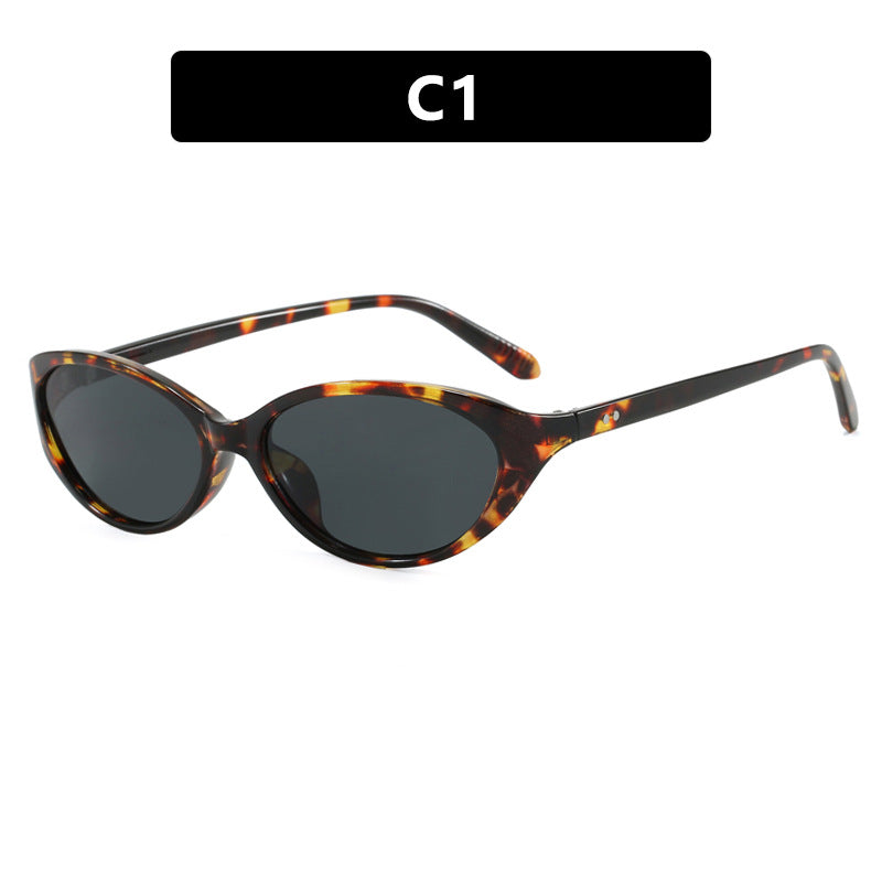 Dame Cat-Eye solbriller med stilig design og beskyttende UV-filter Luvikno
