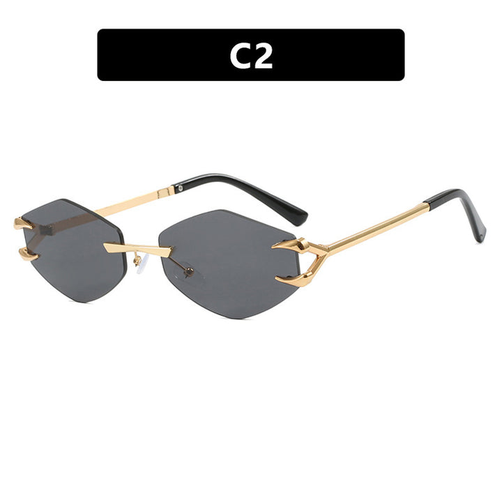 Damer geometrisk designer-solbrille med fremragende metallramme Luvikno