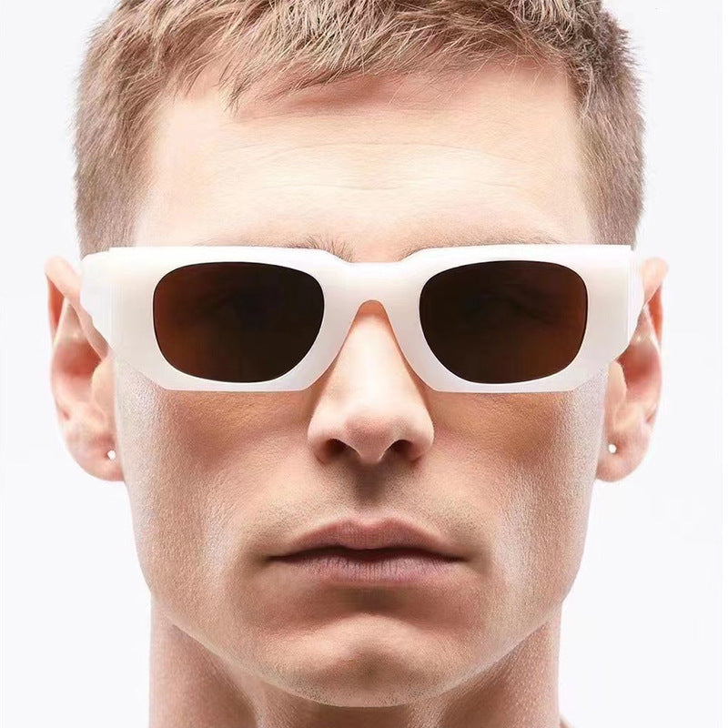 Dame Modisch solbrille med kantet ramme og UV-beskyttelse Luvikno