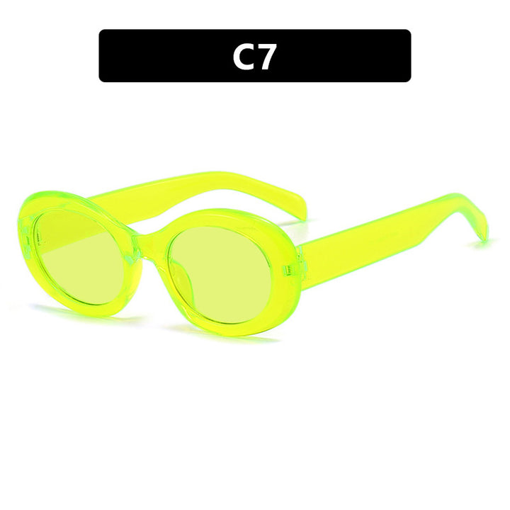 Dame moteriktig solbrille i original oval design med transparent ramme og UV-beskyttelse Luvikno