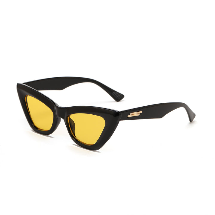 Dame Cat-Eye solbriller med moderne og elegant design Luvikno