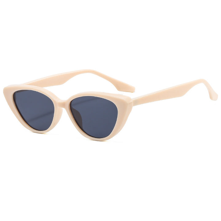 Dame Cat-Eye solbriller med moderne ekstrem ramme Luvikno