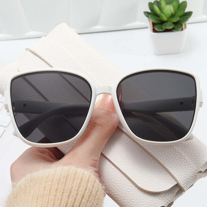Dame elegante oversized solbriller i moderne design Luvikno