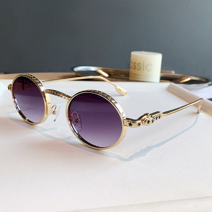 Dame Elegant solbrille med filigran detaljer Luvikno