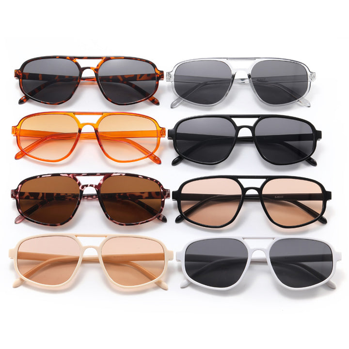 Dame moteriktig oversized solbrille med trendy ramme Luvikno