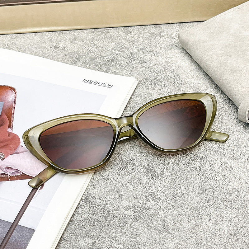 Dame Cat-Eye solbriller med UV-beskyttelse og robust ramme Luvikno