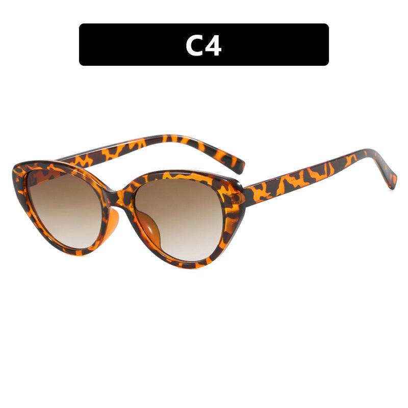 Dame Cat-Eye solbriller med moderne design og UV-beskyttelse Luvikno