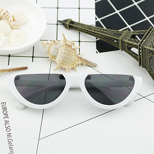 Dame Cat-Eye Briller med markant ramme og speilbelagte glass Luvikno