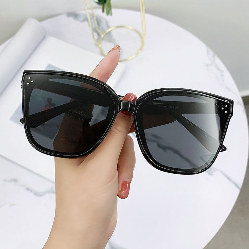 Dame Cat-Eye solbriller i elegant og moderne design Luvikno