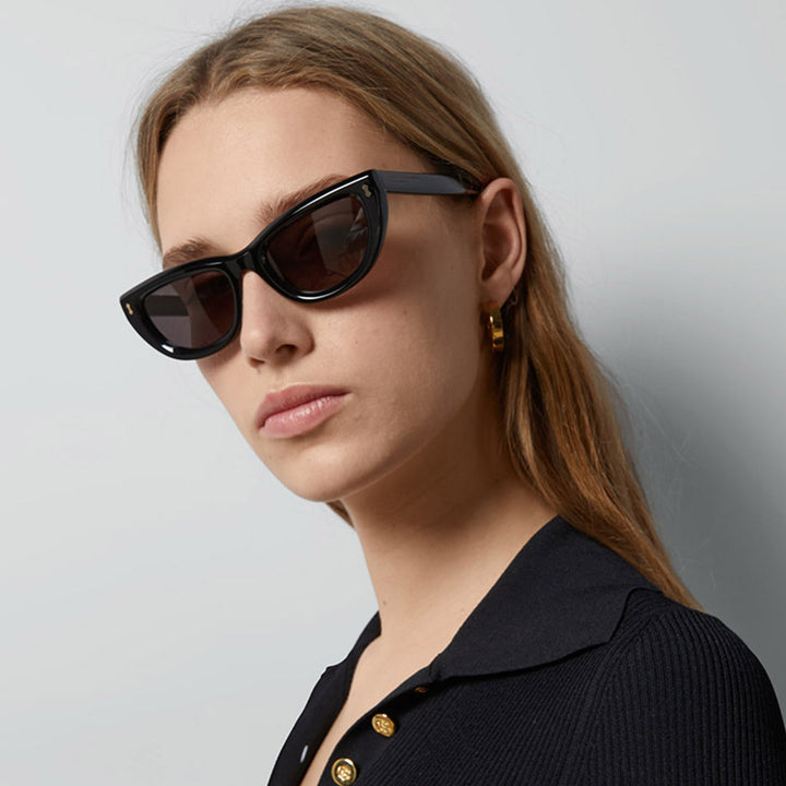 Dame Cat-Eye solbriller med transparent ramme og brune linser Luvikno