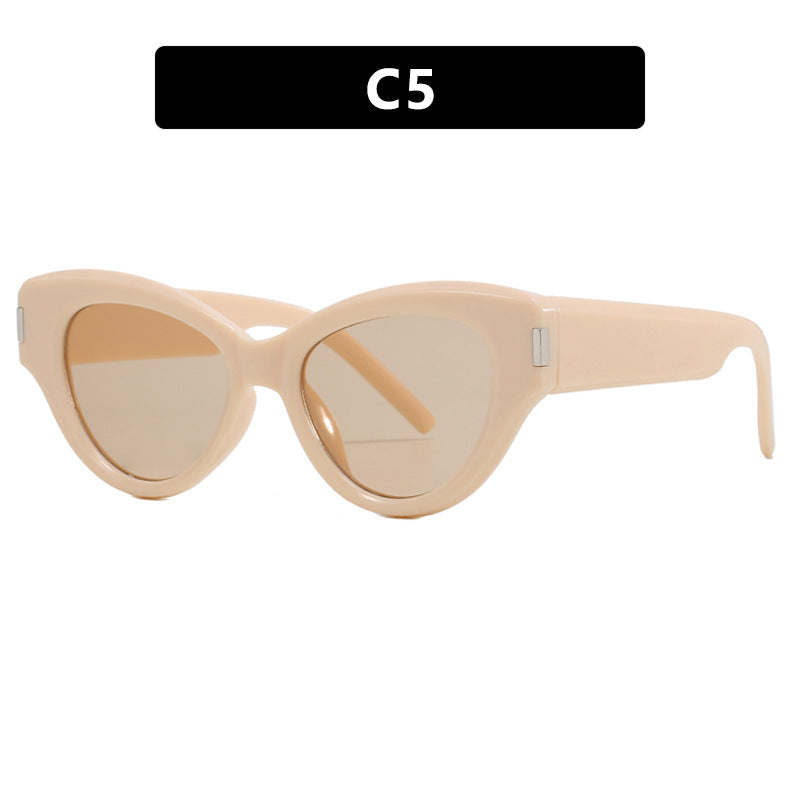 Damer stilige Cat-Eye solbriller med transparent ramme Luvikno