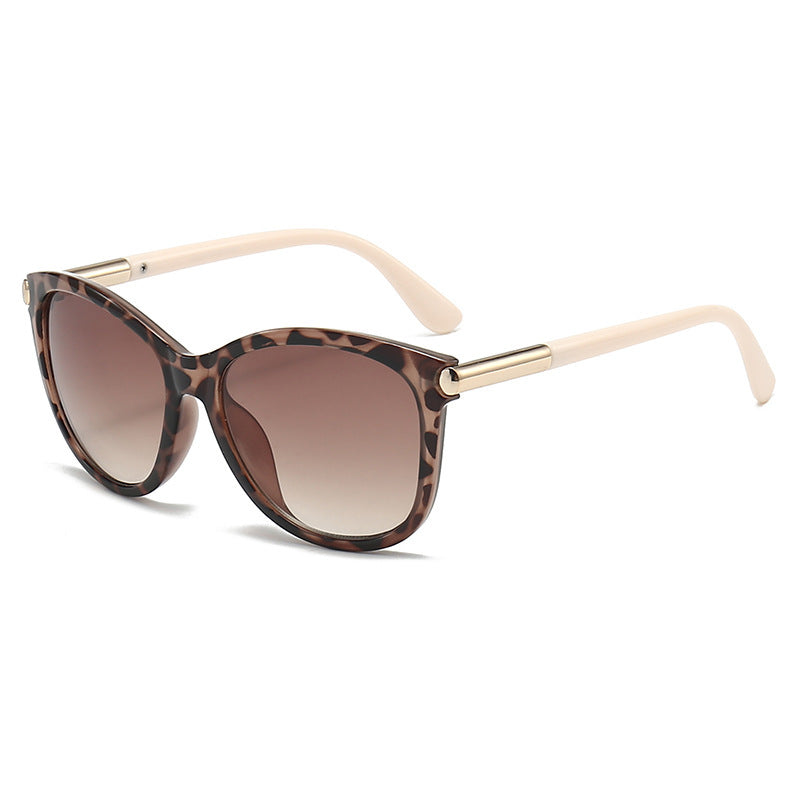 Dame Elegant Oversized Solbrille med stilfull ramme Luvikno