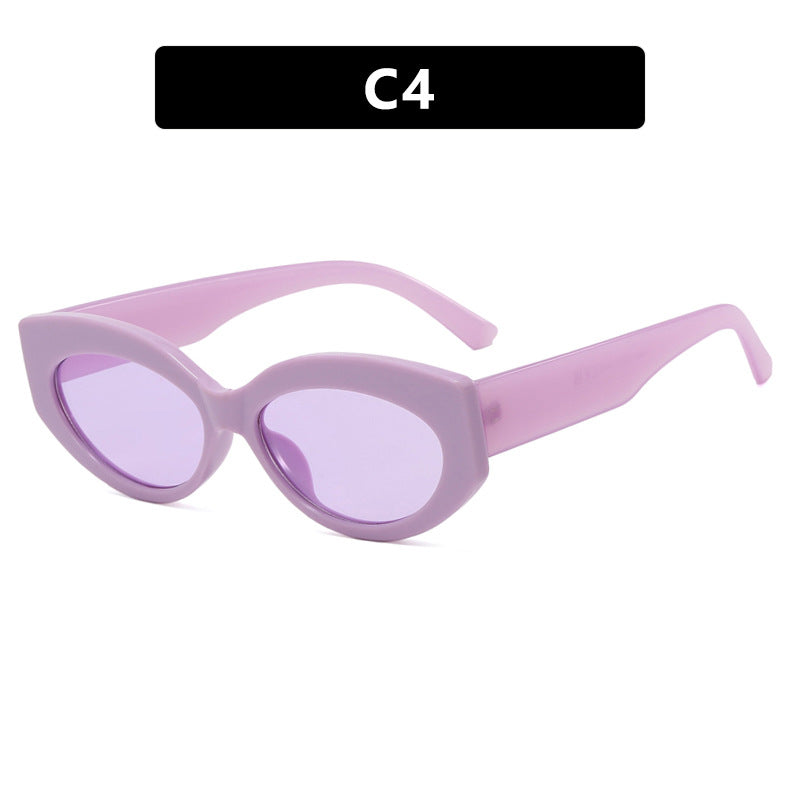 Dame Cat-Eye solbriller i stilfullt plastdesign Luvikno