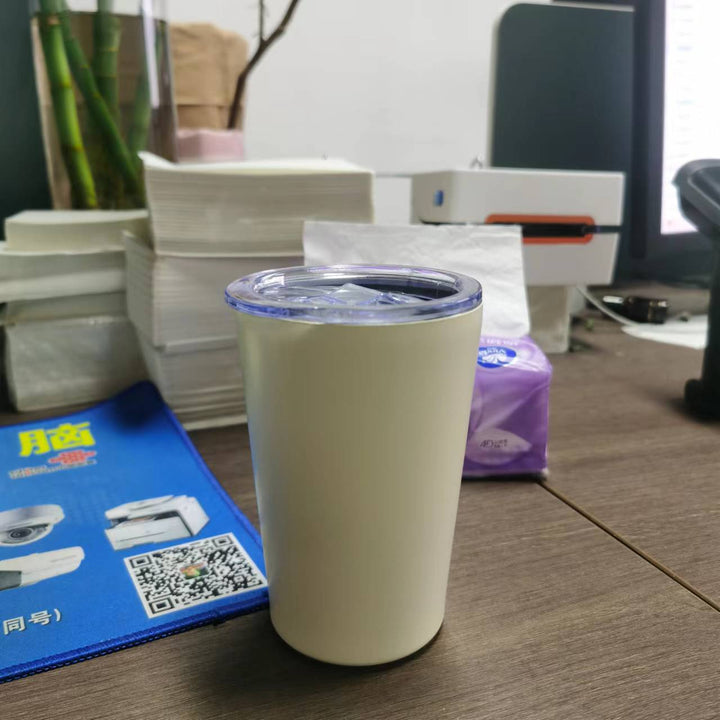 Dame Isoleringsbecher med innovativt trykk- og lukke-system Luvikno